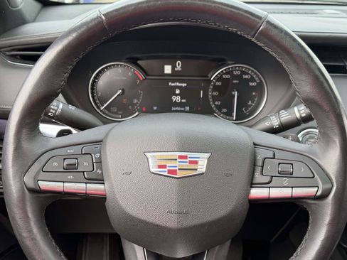Certified 2023 Cadillac XT4 Luxury w/ Cold Weather Package AWD/4WD image 26