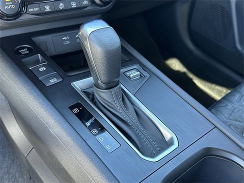 New 2026 Nissan Kicks SV w/ SV Premium Package image 24