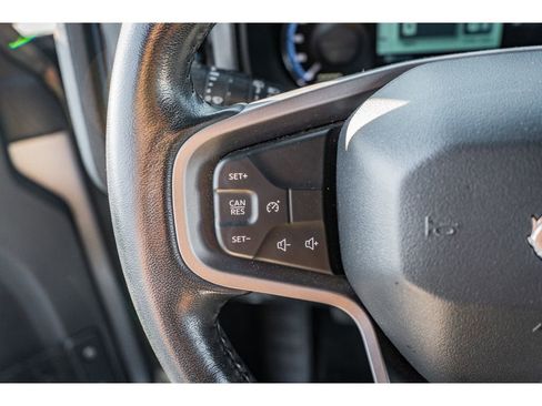 Used 2022 Ford Bronco Black Diamond image 11