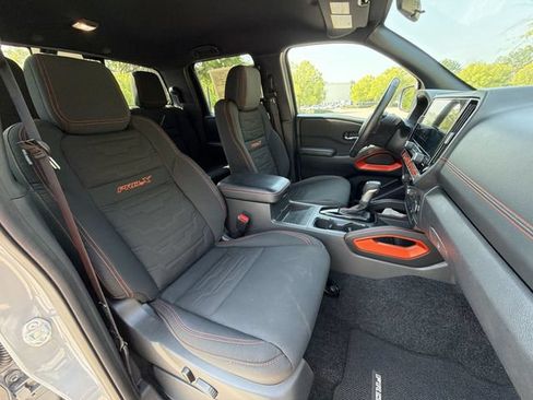 Used 2025 Nissan Frontier Pro-X w/ Pro Convenience Package RWD image 27