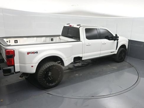 Used 2023 Ford F350 Lariat w/ Lariat Ultimate Package AWD/4WD image 43