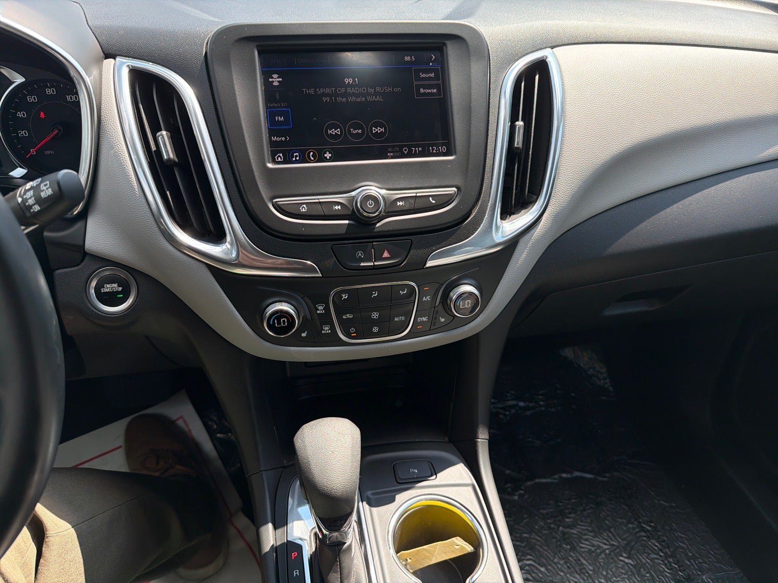 Used 2024 Chevrolet Equinox LT AWD/4WD image 17