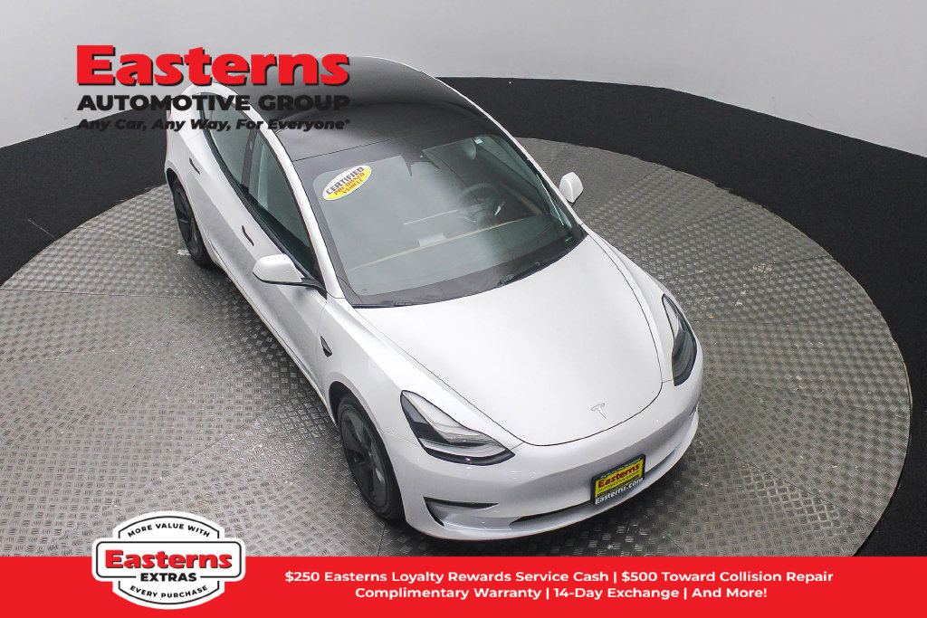Used 2023 Tesla Model 3 Standard Range RWD image 4