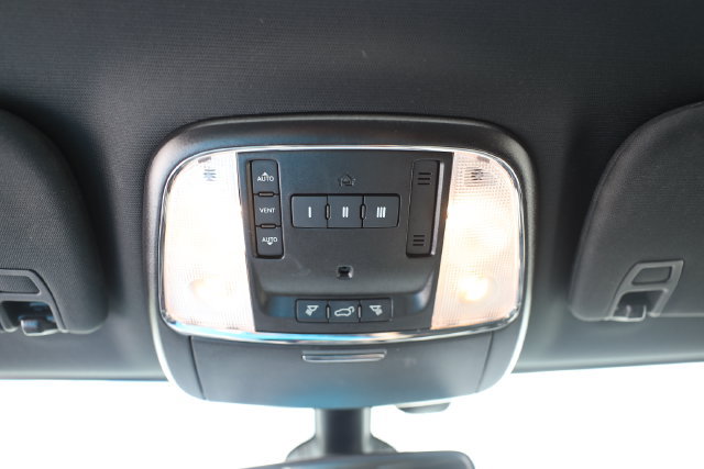 Used 2020 Dodge Durango GT AWD/4WD image 33