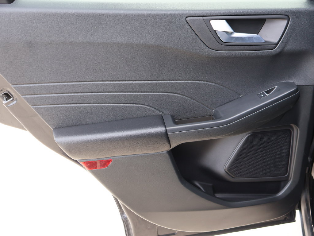 Certified 2025 Ford Escape ST-Line AWD/4WD image 16