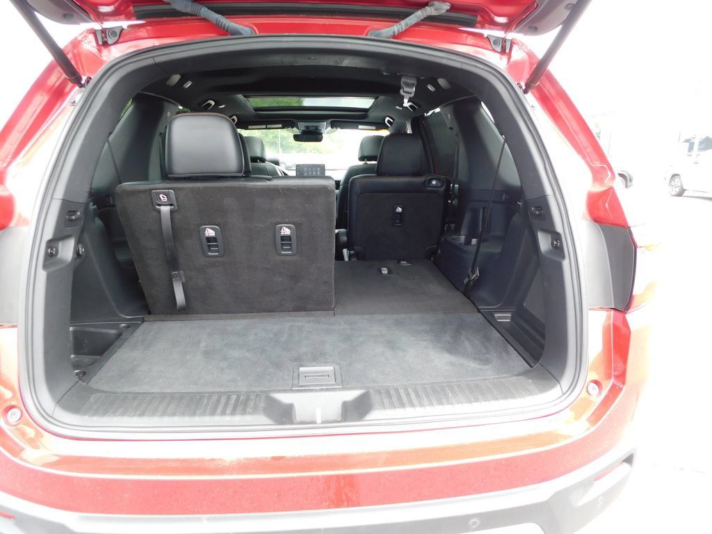 Used 2023 Honda Pilot TrailSport image 27