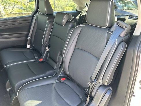 New 2026 Honda Odyssey Elite image 14