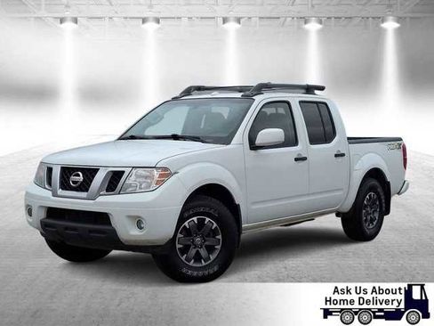 Used 2018 Nissan Frontier PRO-4X image 1