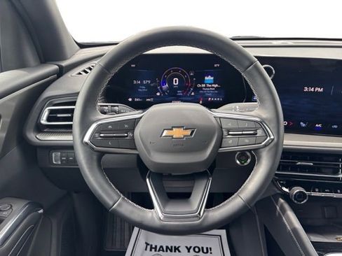 Used 2024 Chevrolet Traverse LT w/ LPO, Floor Liner Package AWD/4WD image 15