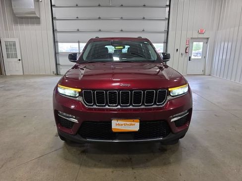 Used 2023 Jeep Grand Cherokee Limited AWD/4WD image 3
