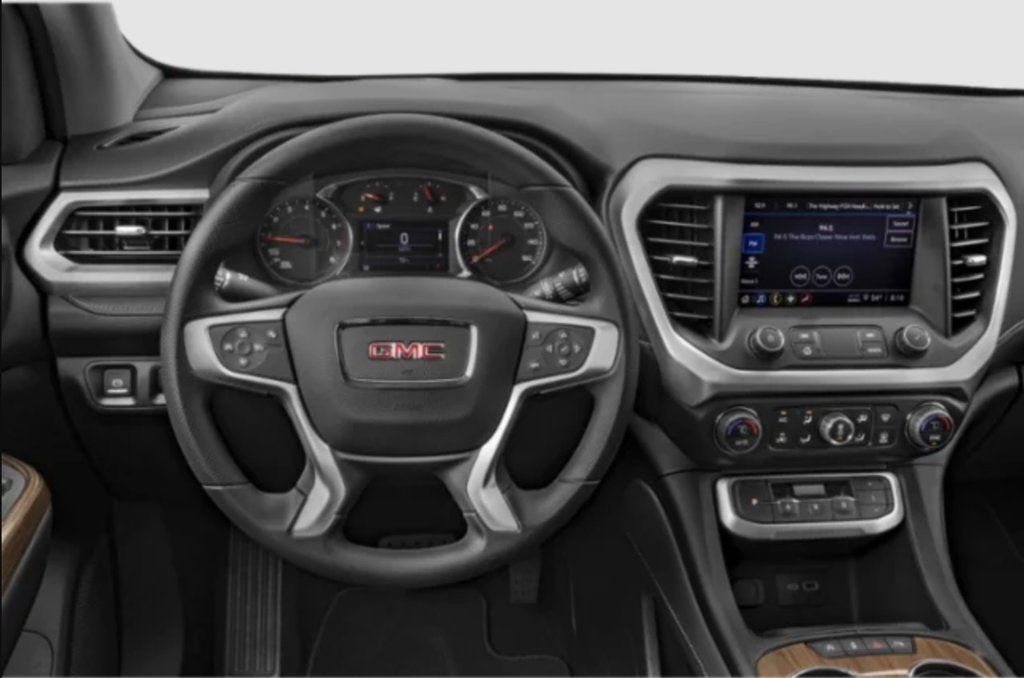 Used 2023 GMC Acadia SLT w/ Technology Package AWD/4WD image 4