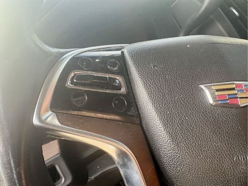 Used 2015 Cadillac Escalade ESV Premium RWD image 17