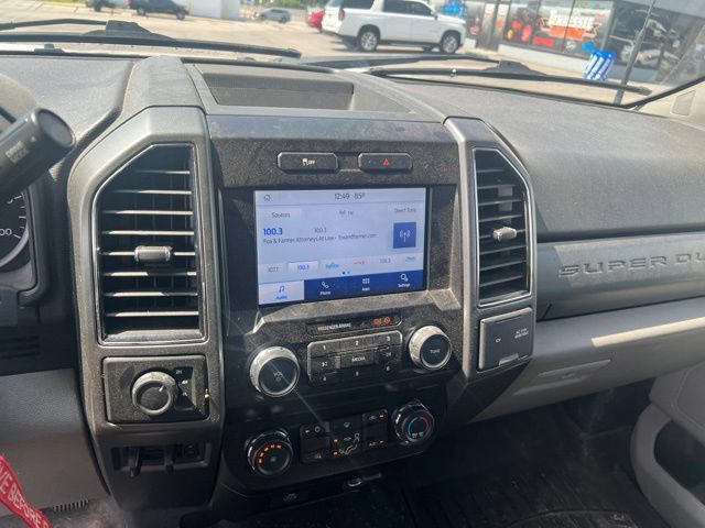 Used 2022 Ford F250 XLT AWD/4WD image 5