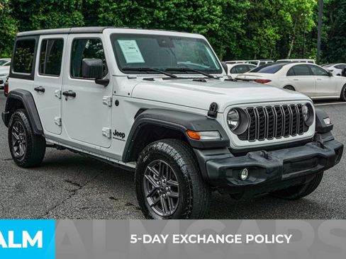 Used 2025 Jeep Wrangler Unlimited Sport AWD/4WD image 4