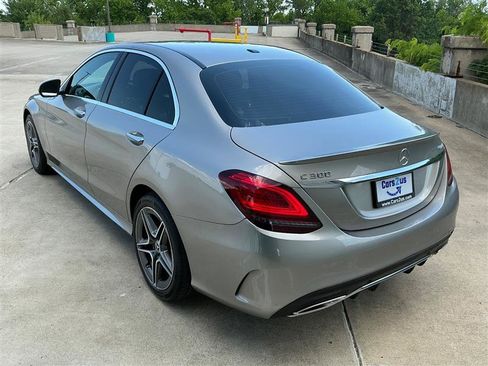 Used 2020 Mercedes-Benz C 300 4MATIC Sedan image 4