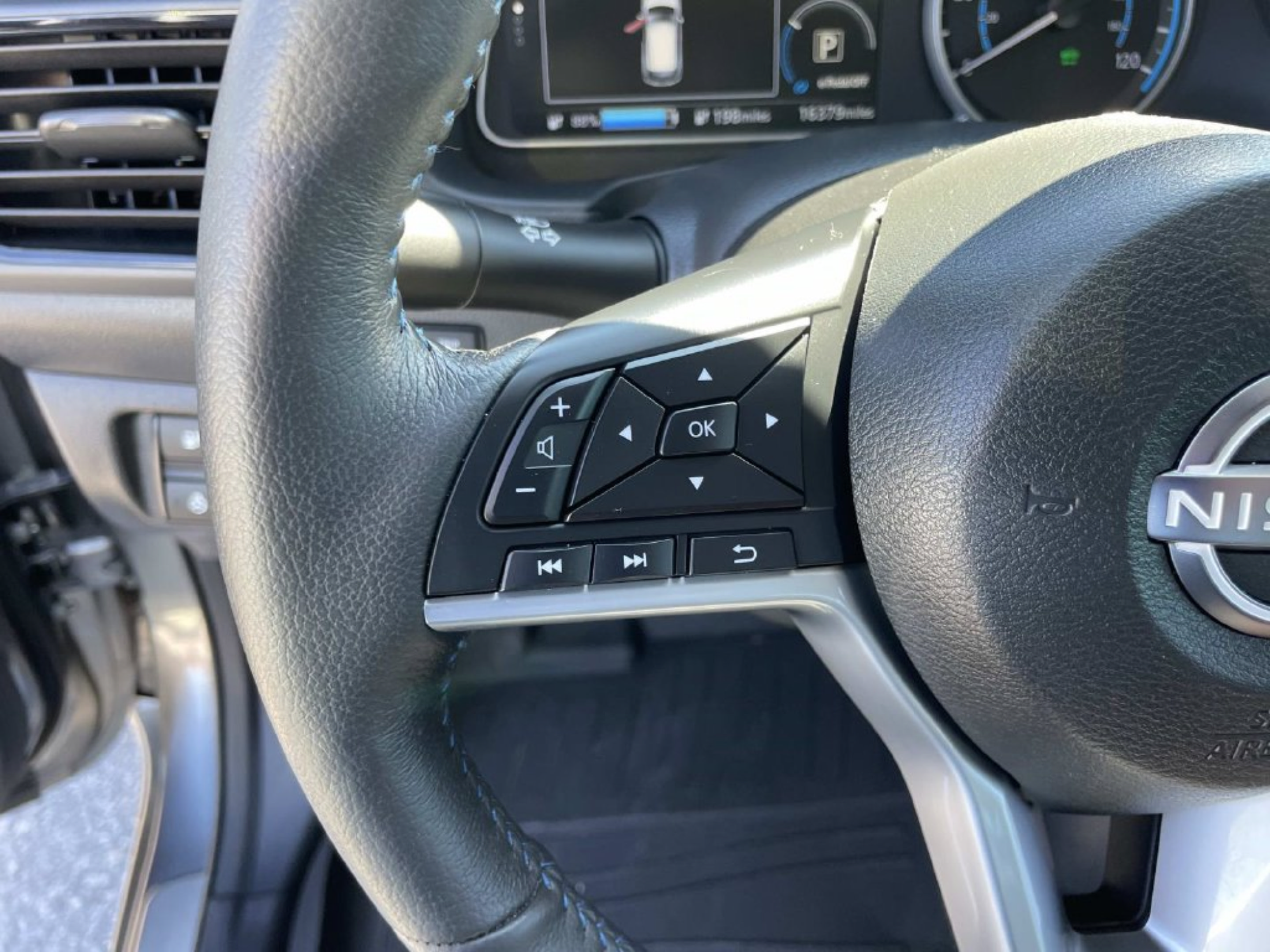 Used 2023 Nissan Leaf SV Plus FWD image 25