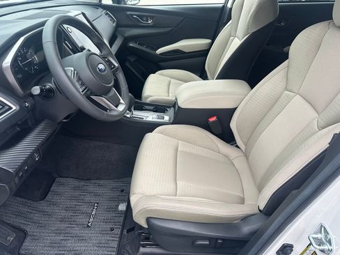 Used 2025 Subaru Ascent Premium image 24