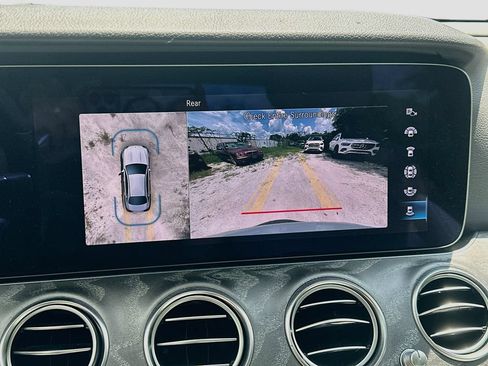 Used 2022 Mercedes-Benz E 350 Sedan image 14