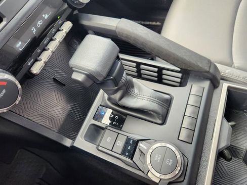 Certified 2025 Toyota Tacoma SR5 image 19