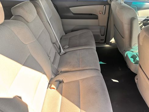 Used 2012 Honda Odyssey EX image 10