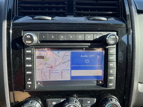 Used 2011 Ford Escape Limited w/ 302A Rapid Spec Order Code image 13