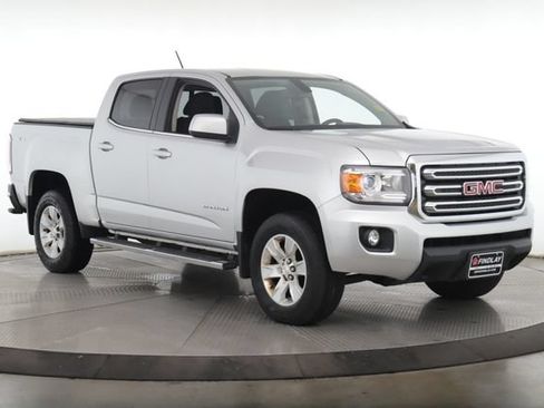 Used 2016 GMC Canyon SLE w/ SLE Convenience Package AWD/4WD image 2