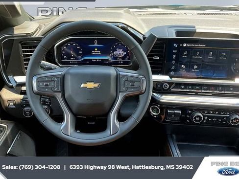 Used 2025 Chevrolet Silverado 2500 High Country w/ High Country Premium Package image 5