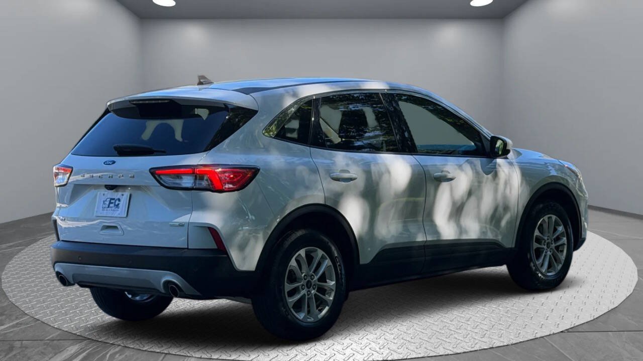 Used 2020 Ford Escape SE AWD/4WD image 6