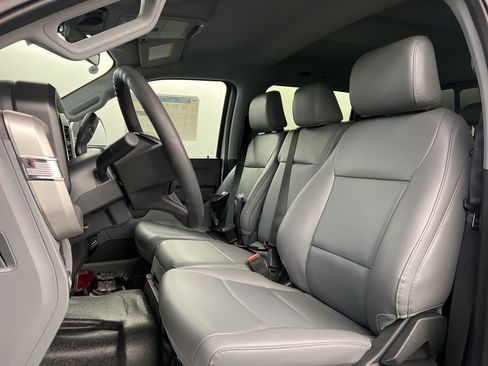 New 2025 Ford F550 4x4 Crew Cab Super Duty image 22