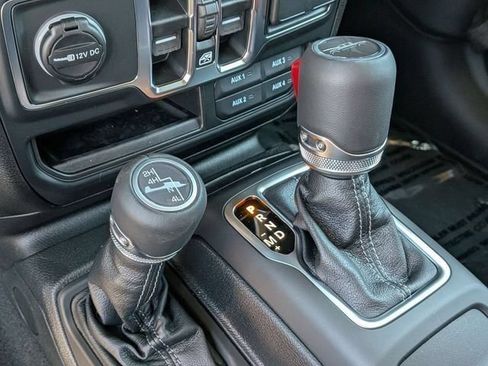 New 2026 Jeep Gladiator Sport AWD/4WD image 29