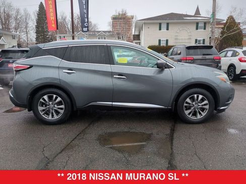 Used 2018 Nissan Murano SL w/ Moonroof Package image 3