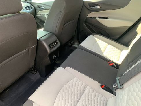 Used 2021 Chevrolet Equinox LT FWD image 14