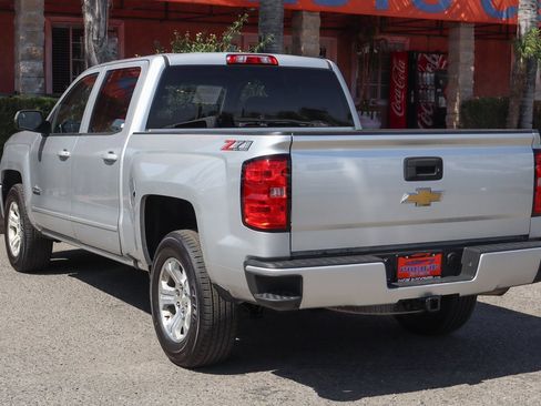 Used 2018 Chevrolet Silverado 1500 LT w/ Texas Edition image 6