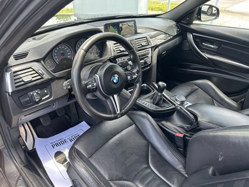 Used 2018 BMW M3 RWD image 17