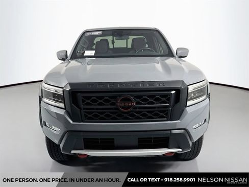 Used 2023 Nissan Frontier PRO-4X w/ Tow Package AWD/4WD image 2