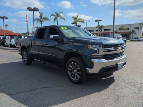 Certified 2022 Chevrolet Silverado 1500 LT AWD/4WD image 2