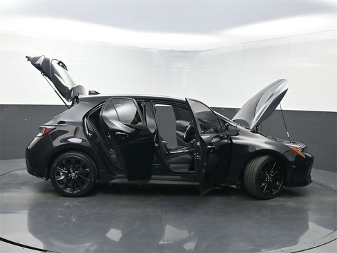 Used 2022 Toyota Corolla SE image 33