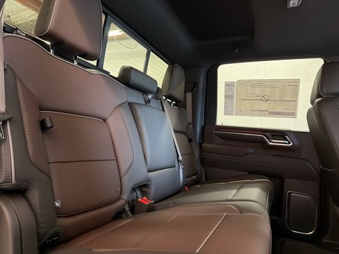 New 2026 GMC Sierra 2500 Denali w/ Denali Reserve Package image 34