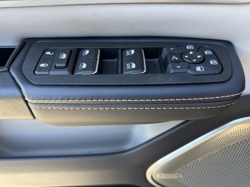 Used 2025 RAM 1500 Tungsten image 15