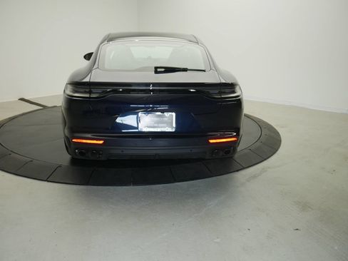 Certified 2023 Porsche Panamera 4 Platinum Edition AWD/4WD image 6