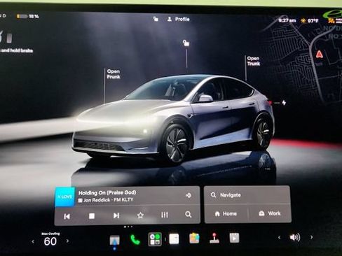 Used 2026 Tesla Model Y AWD image 64