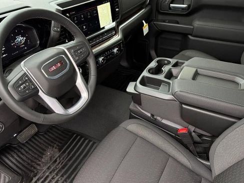 New 2026 GMC Sierra 3500 SLE AWD/4WD image 9
