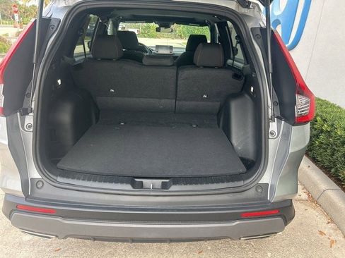 Used 2024 Honda CR-V Sport image 8
