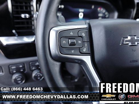 Used 2024 Chevrolet Silverado 1500 LT Trail Boss w/ LPO, Dark Essentials Package image 19