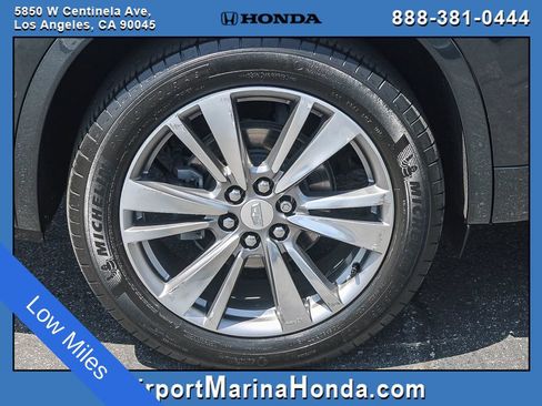 Used 2021 Cadillac XT6 Premium Luxury FWD image 19