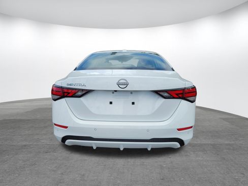 Used 2025 Nissan Sentra SV FWD image 22