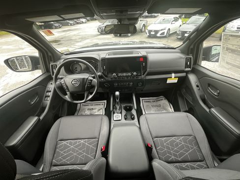 New 2026 Nissan Frontier SV w/ Tow Package AWD/4WD image 17
