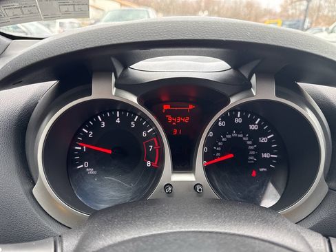 Used 2016 Nissan Juke SV AWD/4WD image 35