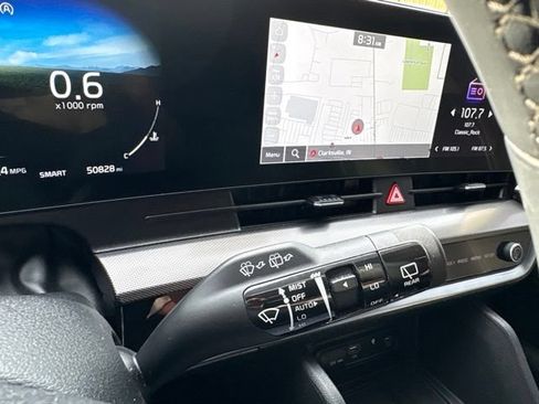 Used 2023 Kia Sportage SX FWD image 24