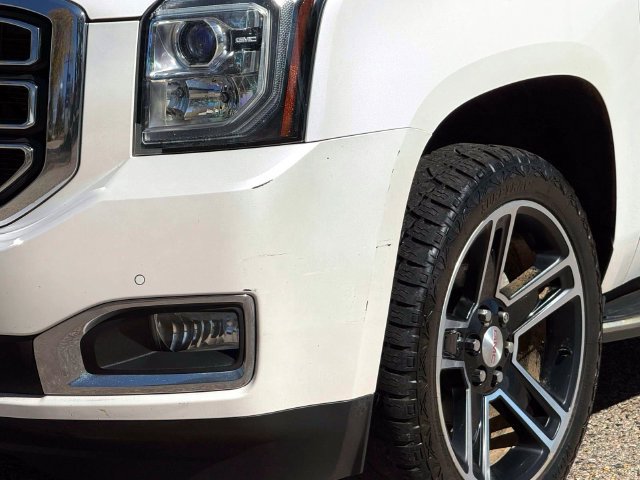 Used 2016 GMC Yukon XL SLT w/ Open Road Package AWD/4WD image 10